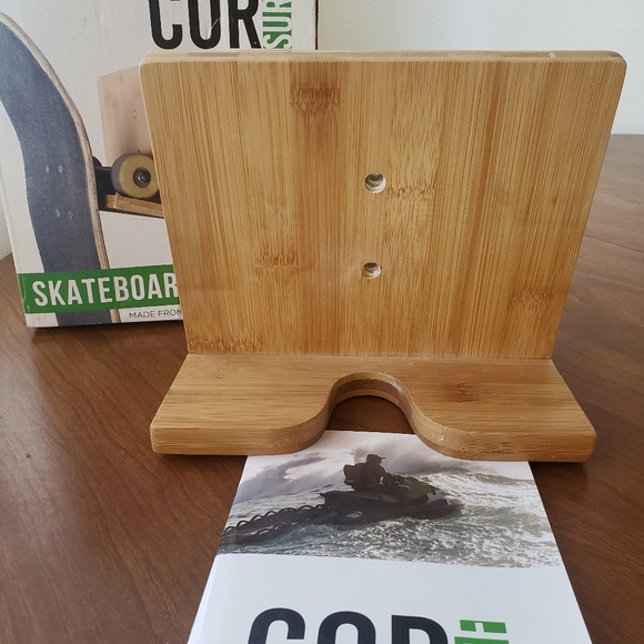 SKATEBOARD RACK - Picture 2 of 2